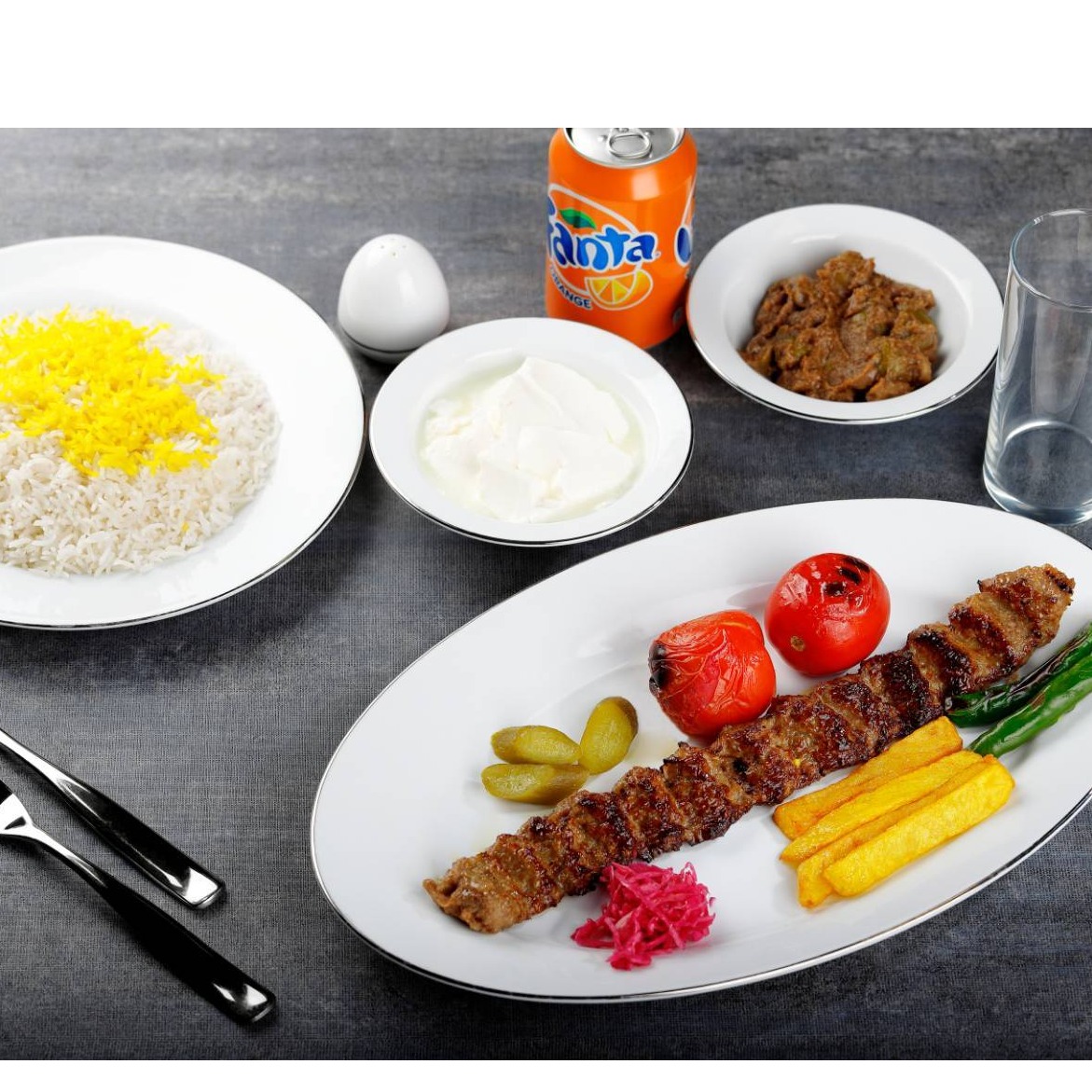 چلو کباب لقمه زعفرانی